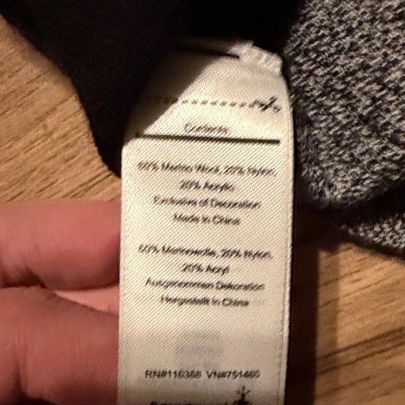 Smartwool Black and White Knit Sweater - Picture 4 of 4